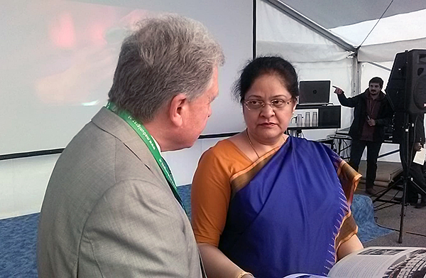 Lothar Pirc talking to the Ambassador of India to Austria, H.E. Ms. Renu Pall